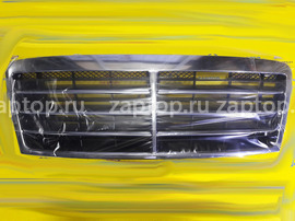 7946008B02 Решетка радиатора оригинал SsangYong Rexton